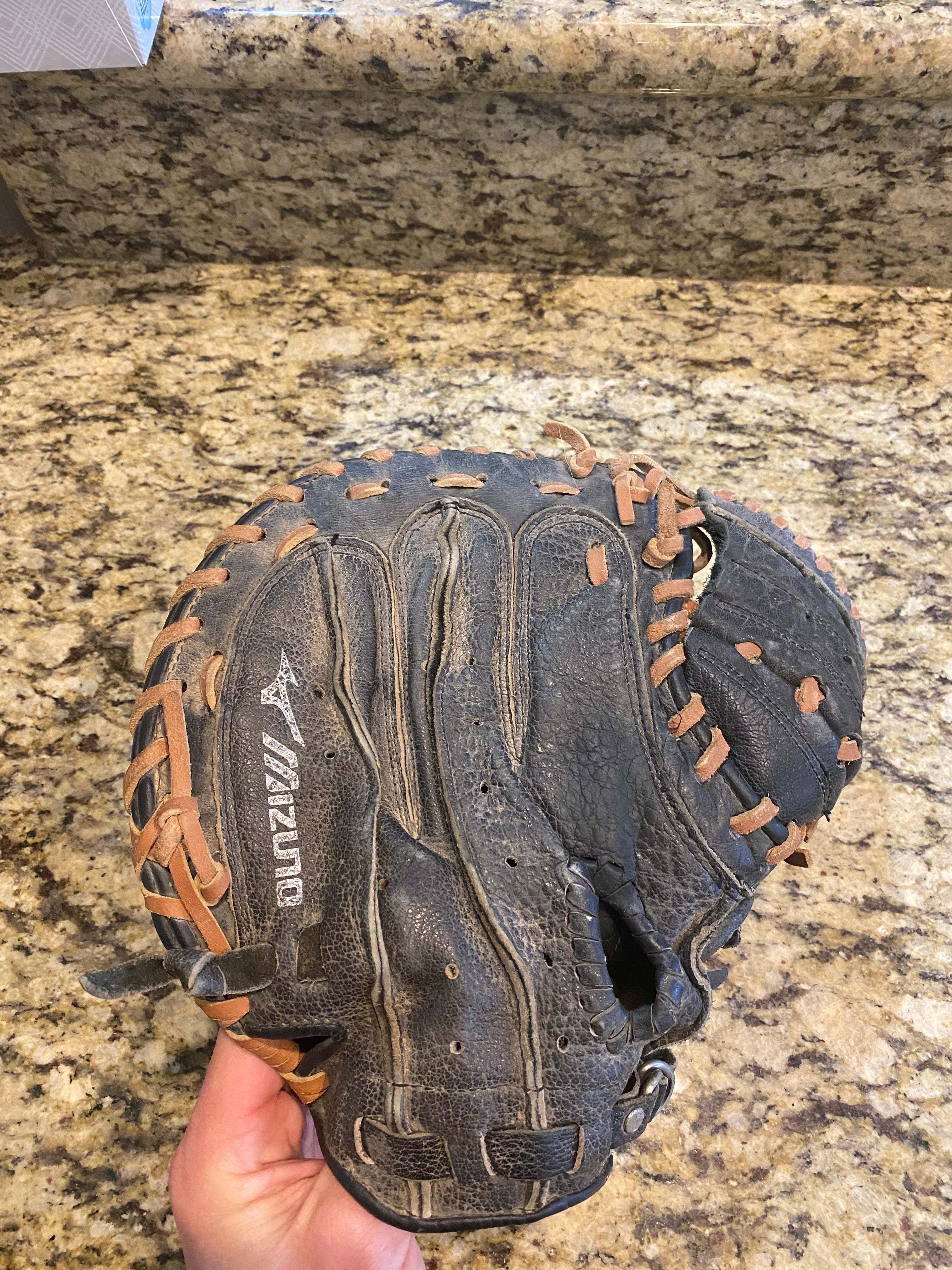 1st Base/Catcher's Mitt Re-lacing