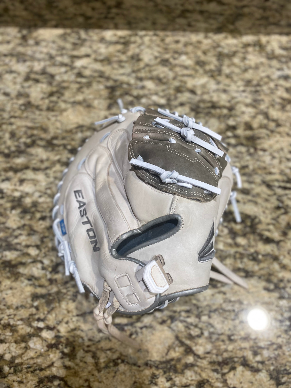 1st Base/Catcher's Mitt Re-lacing